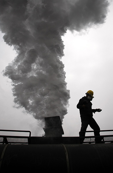 China emissions could peak 5 years earlier than expected