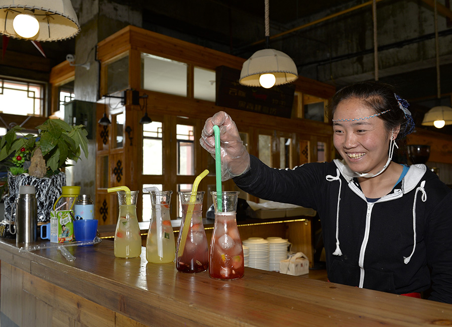 Tibetan bakery offers a special taste of local culture