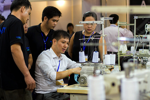 Chinese textile firms look to thrive in new hot spot