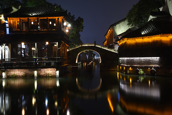 Internet summit brings smart life to Wuzhen