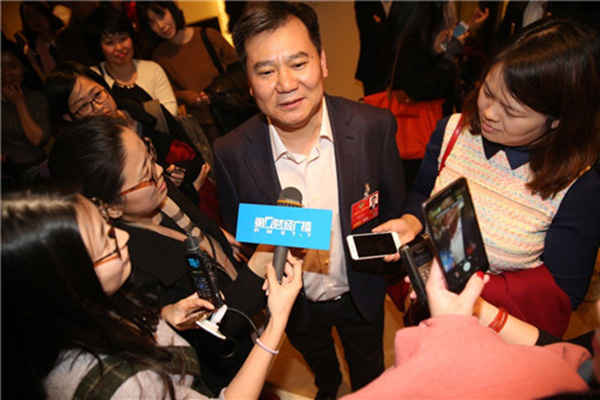 Suning founder hails 'year of opportunities' for retailers