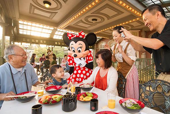 Shanghai Disney Resort unveils special local menu