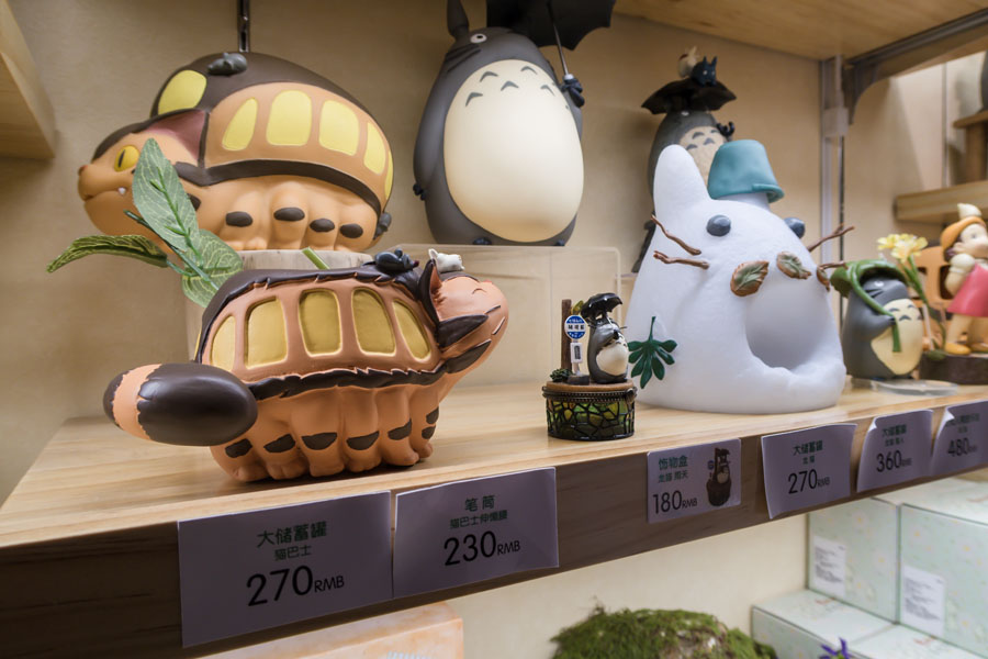 Japanese animator Miyazaki's shop a big hit in Shanghai