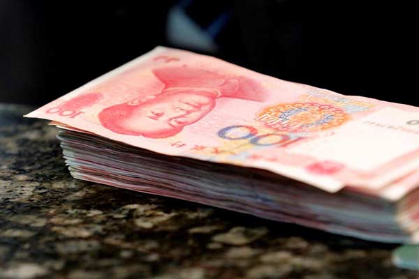 RMB may rebound after reaching bottom