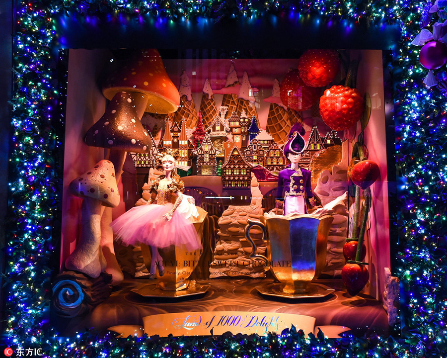 Stores decorate windows for upcoming Christmas shopping season