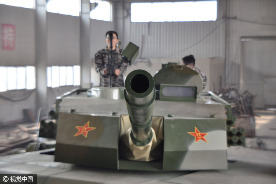 Young men in Shandong build homemade tank