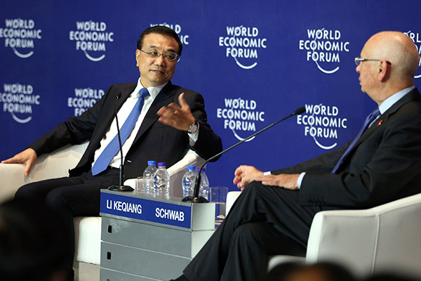 Premier Li Keqiang's dialogues with WEF chief and international business leaders
