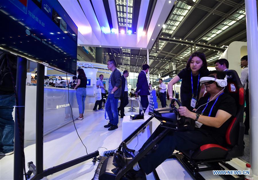 High-tech companies in the limelight at Shenzhen expo