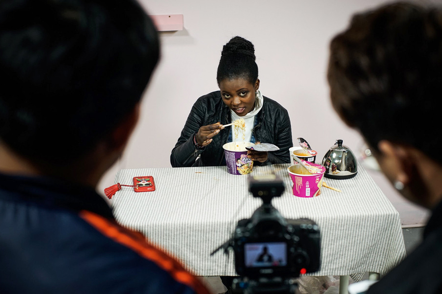 Young Kenyan gets share of China's internet celebrity economy