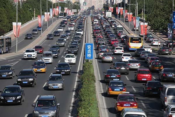 Beijing seriously considering implementing congestion tolls by 2015