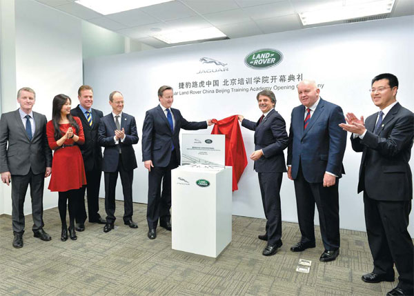 JLR execs show Cameron the power of localization