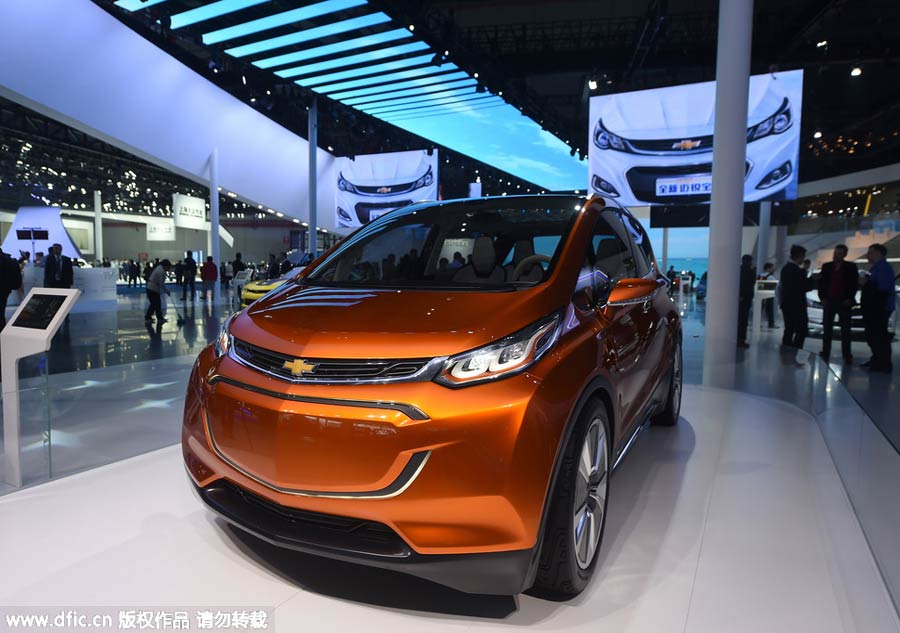 New-energy cars power up Shanghai auto show