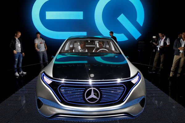 Paris auto show powered by new energy vehicle strategies