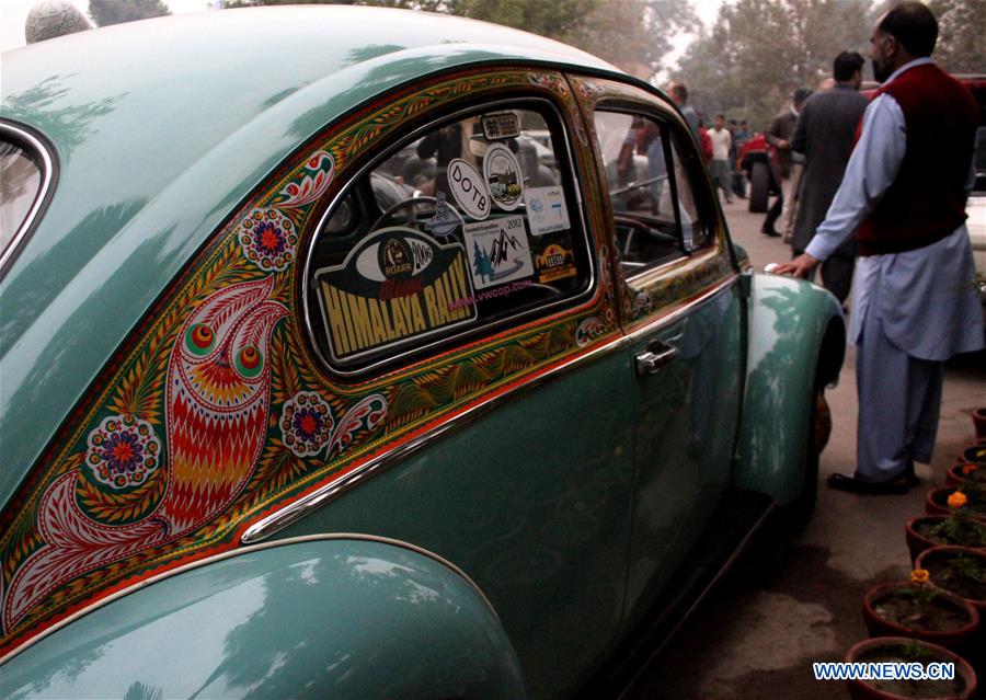 7th Vintage Classic Car Rally held in Pakistan's Peshawar