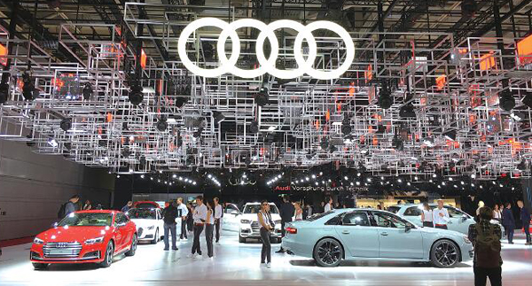 Audi dealers fight new venture