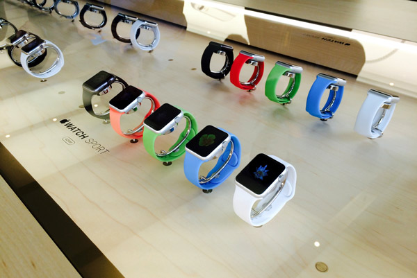 Apple Watch pre-orders go live in China, draws interest