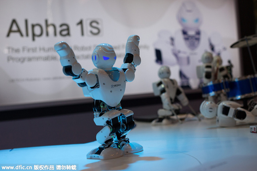 Robot dances, drones fly at HK Electronics Fair