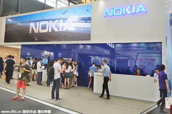 Nokia sales, profitability improve in 2015