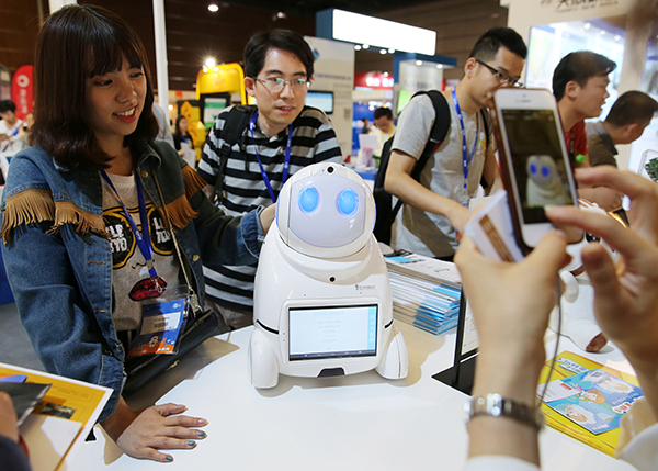 Domestic robot makers expand market share