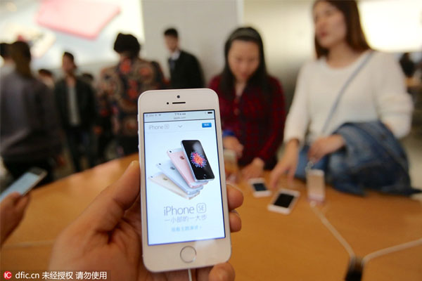 IPhone's sales in China continue to weaken in Q2