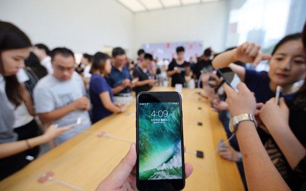 Chinese demand for iPhone 7 slowing in 2017: UBS report