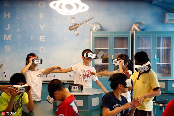 VR enriches lessons, learning experience