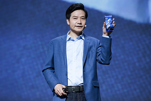Xiaomi releases Mi 6, speeds up offline expansion