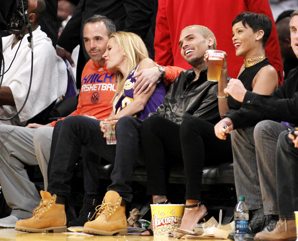 Rihanna Courtside at a Basketball Game Is Rihanna At Her Best