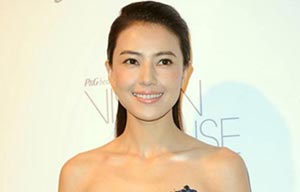 Chinese actress Gao Yuanyuan journeys to California