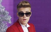 Pop singer Justin Bieber accused of attempted robbery: police