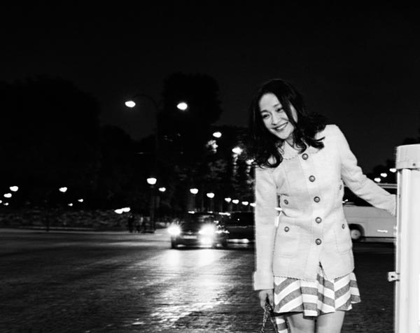 Zhou Xun's street style in Paris