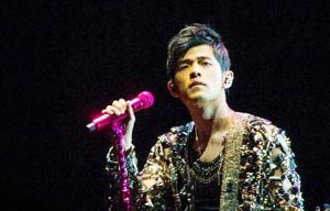 Jay Chou vows to get married before Jan