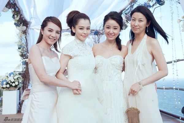 Wedding photos of Taiwan actress Vivian Hsu