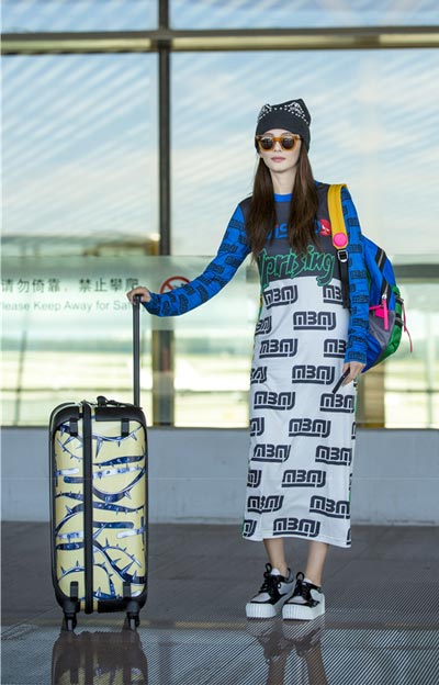 Zhang Yuqi heads off to NY for fashion week