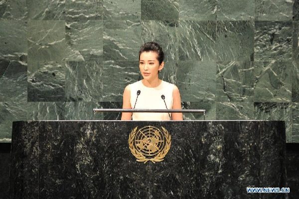 Li Bingbing fights to protect endangered animals