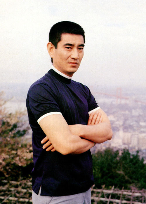 Classical film images of Ken Takakura