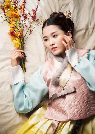 South Korean actresses in traditional hanbok[4]- Chinadaily.com.cn