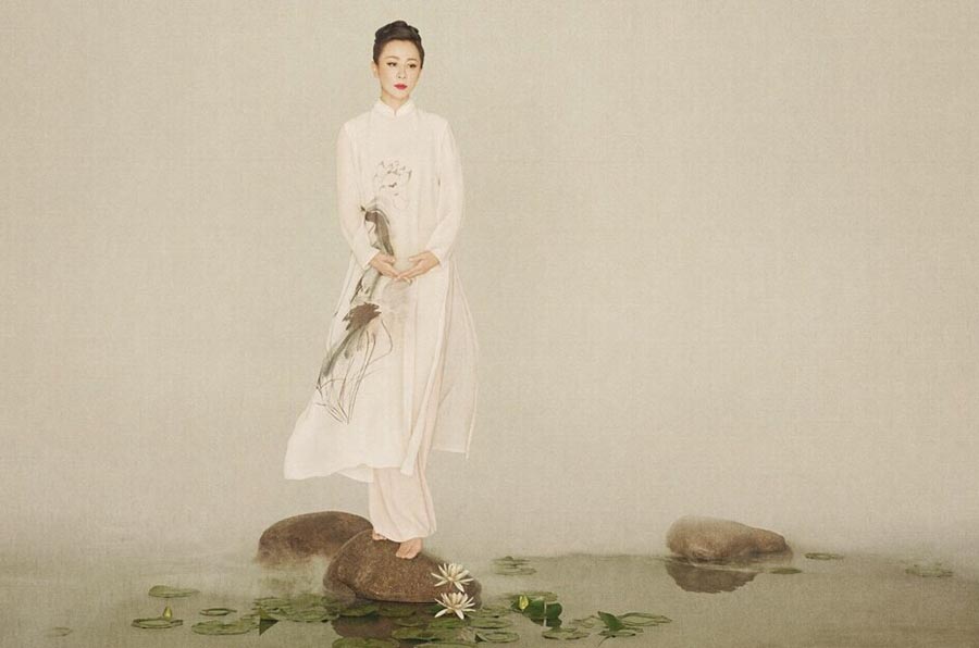 50-year-old Carina Lau shines