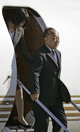 China's Foreign Minister Li Zhaoxing arrives in Tokyo for talks with Japanese leaders February 15, 2007.
