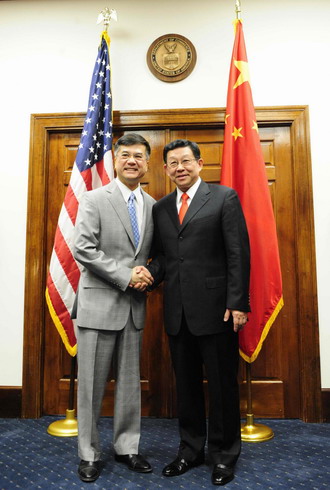 US, China vow to fight protectionism