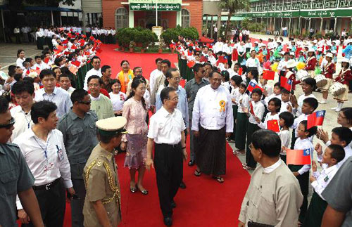 Highlights of Wen's visit in Myanmar