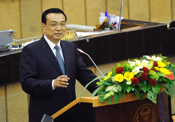 Premier Li makes four-point proposal to upgrade ties with Thailand