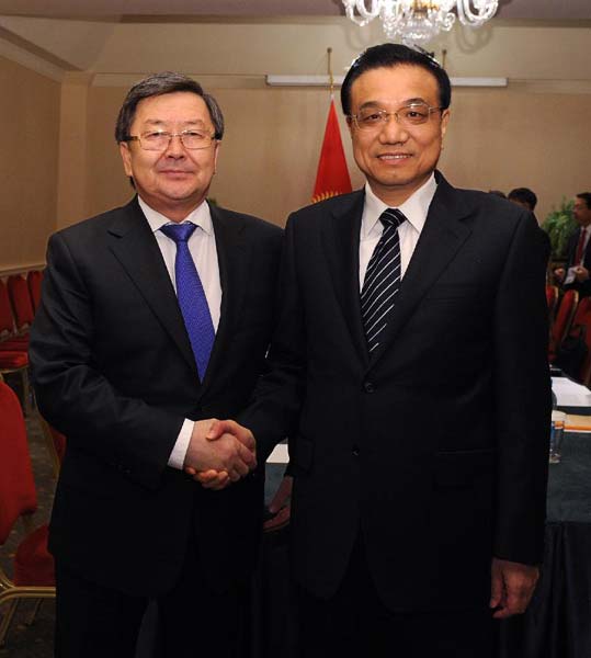 Premier Li meets Kyrgyz, Kazakh, Tajik PMs