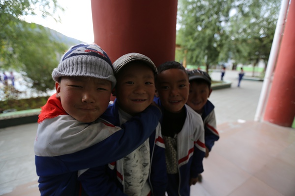 Primary school at the verge of Qinghai-Tibetan Plateau