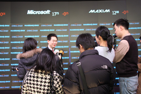 China Daily rings NASDAQ opening bell to celebrate US edition launch