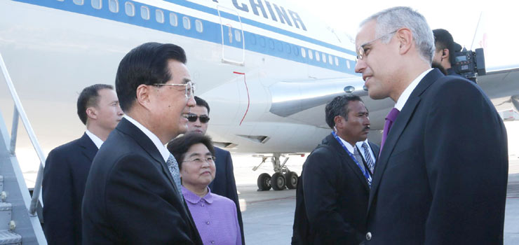 Hu arrives in Los Cabos for G20 summit