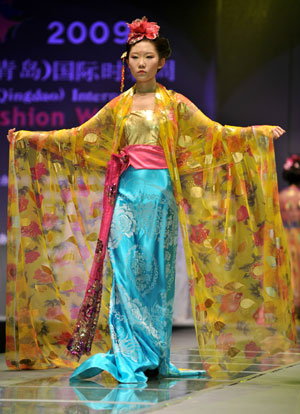 Fashion show: Enthralling Tang Dynasty