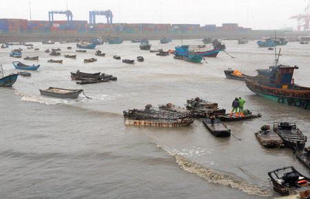 Tropical storm Linfa lands in E China