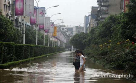 Rainstorm kills 10 in SW China's Chongqing