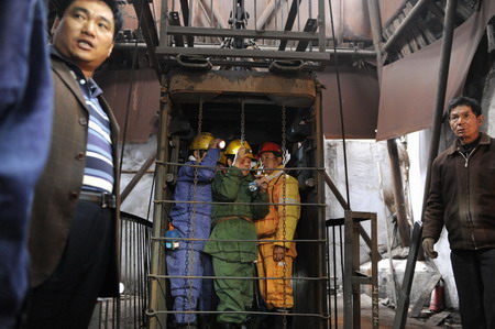 Death toll in C China colliery gas blast rises to 35